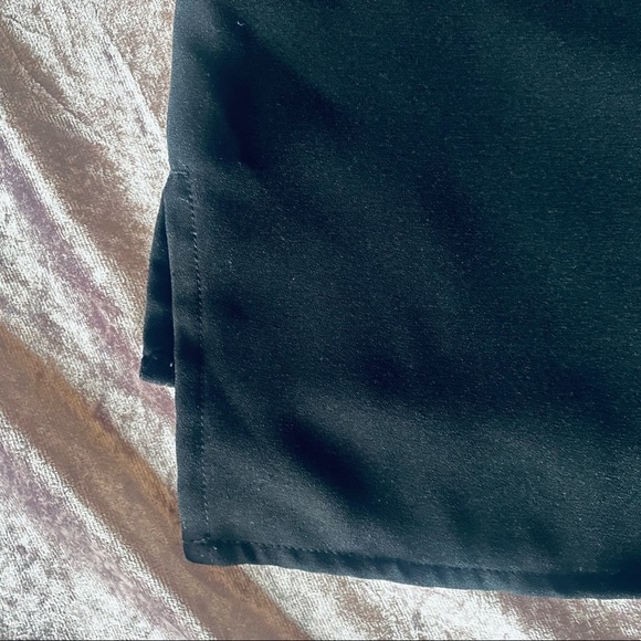 Lands End Outfitters Sheer Trapeze Sleeveless Top - Picture 3 of 13